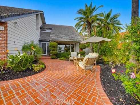 27451  Almendra  , Mission Viejo, CA