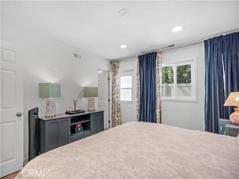 25948  Robin  20  Circle, Mission Viejo, CA