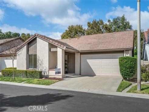 23581  Ribalta  , Mission Viejo, CA