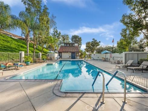 23581  Ribalta  , Mission Viejo, CA