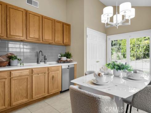 27161  Cedros  , Mission Viejo, CA