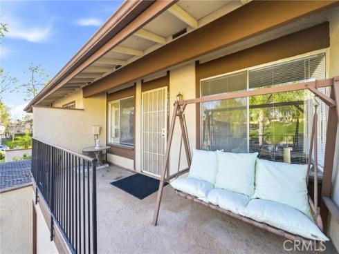 26247  Via Roble  20 , Mission Viejo, CA