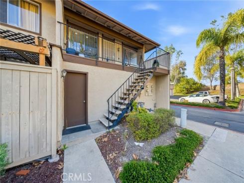 26247  Via Roble  20 , Mission Viejo, CA