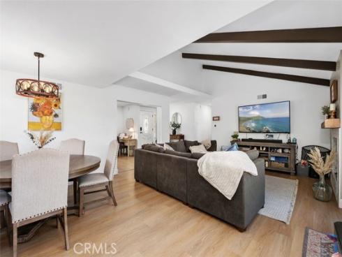 25601  Chrisanta  , Mission Viejo, CA