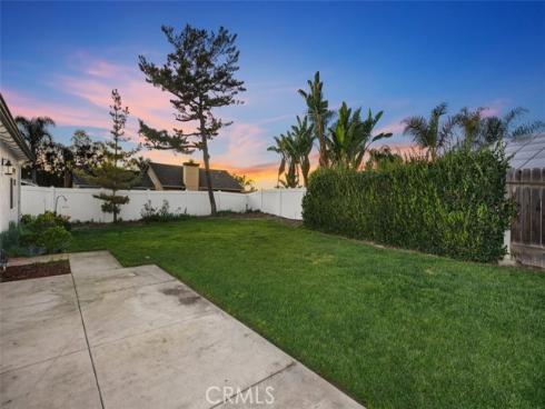 25601  Chrisanta  , Mission Viejo, CA