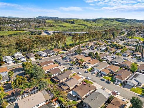 27271  Pinocha  , Mission Viejo, CA