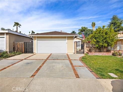 27271  Pinocha  , Mission Viejo, CA