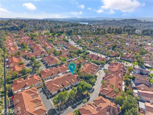 21464  San Bernardo  , Mission Viejo, CA