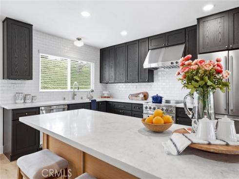 23561  Via Ventura  , Mission Viejo, CA