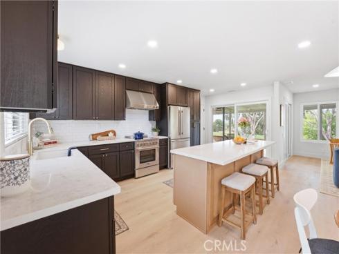 23561  Via Ventura  , Mission Viejo, CA
