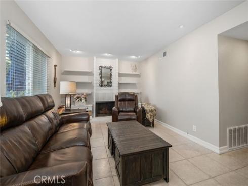 28041  Chapulin  , Mission Viejo, CA