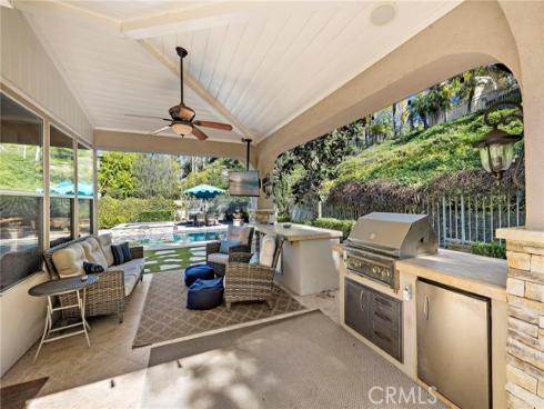 22970  Bouquet  , Mission Viejo, CA