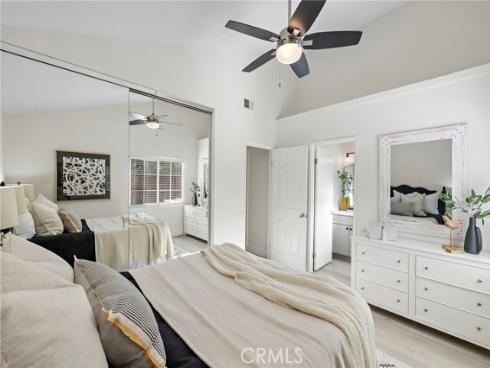 27105  Ayamonte  , Mission Viejo, CA