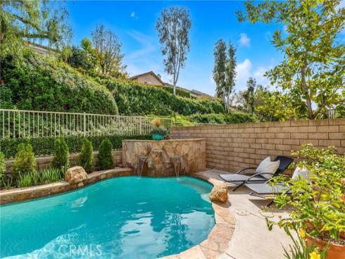 32  Arrivo   Drive, Mission Viejo, CA