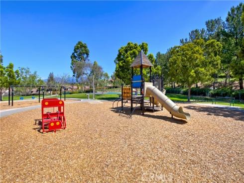 32  Arrivo   Drive, Mission Viejo, CA