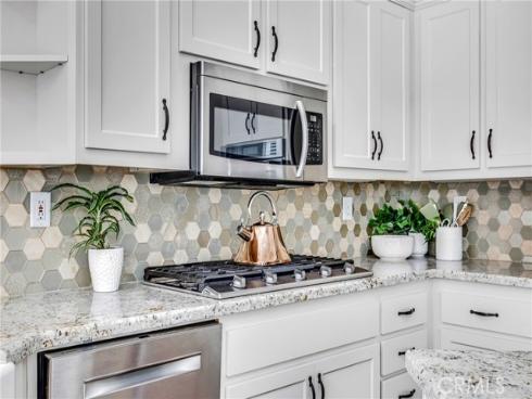 32  Arrivo   Drive, Mission Viejo, CA