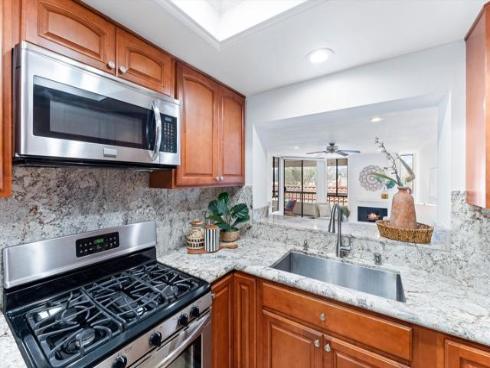 27887  Mazagon  , Mission Viejo, CA