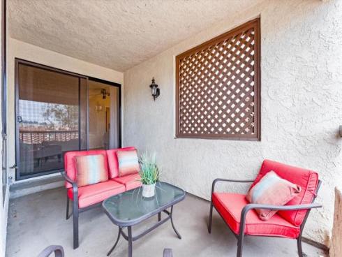 27887  Mazagon  , Mission Viejo, CA