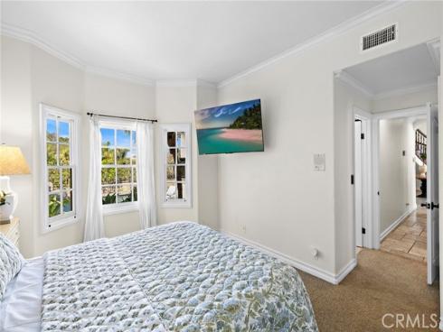 22051  Oak Grove  , Mission Viejo, CA
