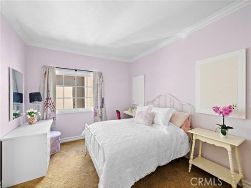 22051  Oak Grove  , Mission Viejo, CA