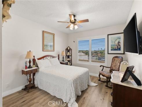 28415  Alava  , Mission Viejo, CA