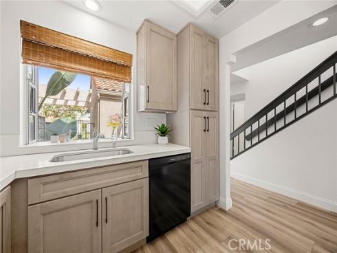 28074  Hastings  76 , Mission Viejo, CA