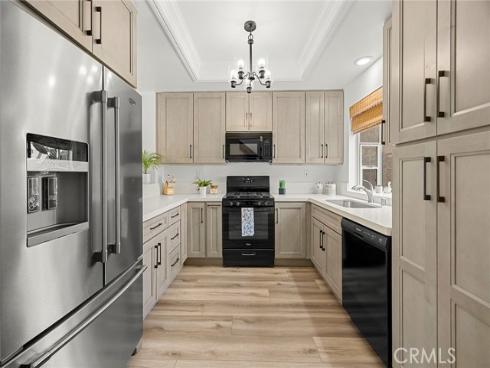 28074  Hastings  76 , Mission Viejo, CA