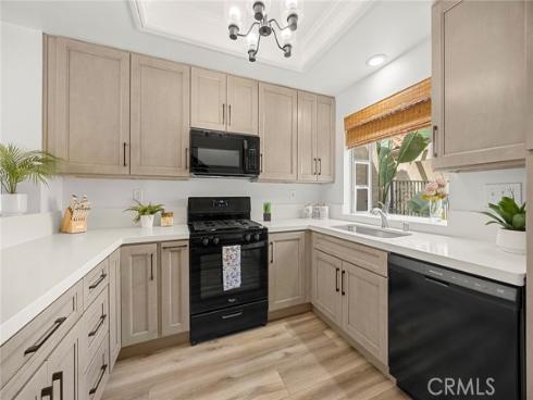 28074  Hastings  76 , Mission Viejo, CA