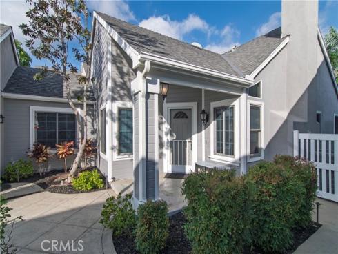 22076  Tobarra  , Mission Viejo, CA