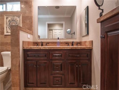 22076  Tobarra  , Mission Viejo, CA