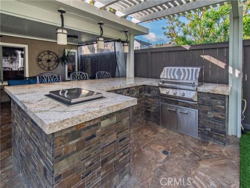 22076  Tobarra  , Mission Viejo, CA