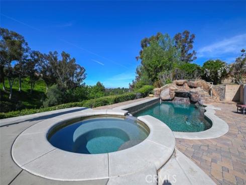 26586  Via Noveno  , Mission Viejo, CA