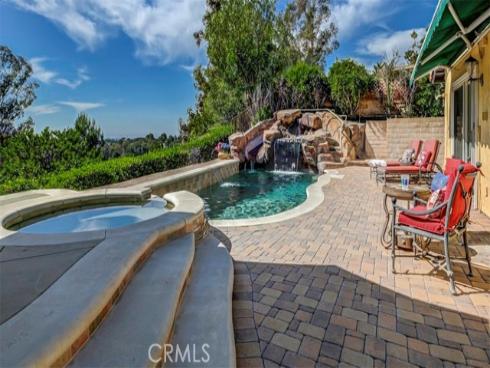 26586  Via Noveno  , Mission Viejo, CA