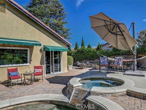 26586  Via Noveno  , Mission Viejo, CA