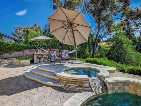 26586  Via Noveno  , Mission Viejo, CA