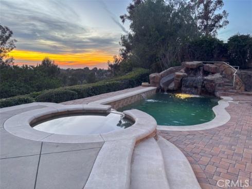 26586  Via Noveno  , Mission Viejo, CA