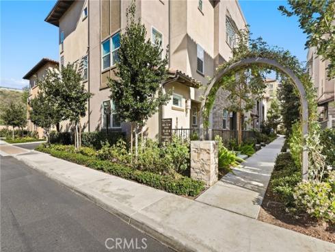 67  Sanctuary   Lane, Mission Viejo, CA
