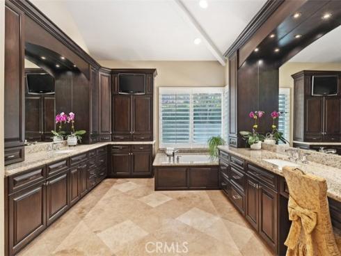 26121  Camino Largo  , Mission Viejo, CA