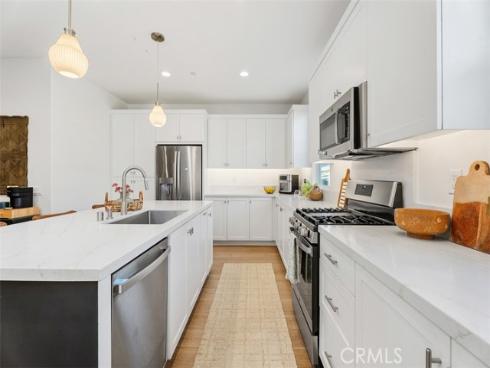 85  Hideaway Loop  , Mission Viejo, CA