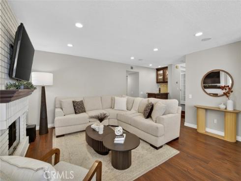 26576  Maside  , Mission Viejo, CA