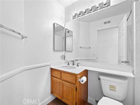 28082  Somerset  , Mission Viejo, CA