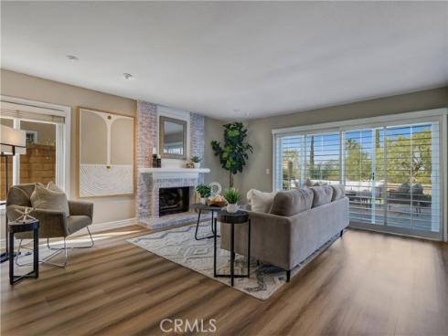 27181  Corcubion  , Mission Viejo, CA