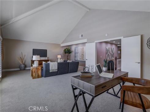 27181  Corcubion  , Mission Viejo, CA