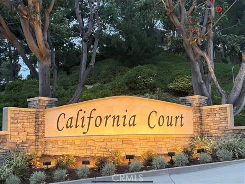 248  California   Court, Mission Viejo, CA