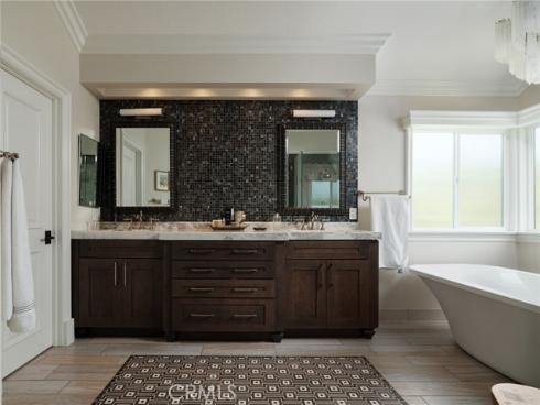 28871  Walnut Grove  , Mission Viejo, CA