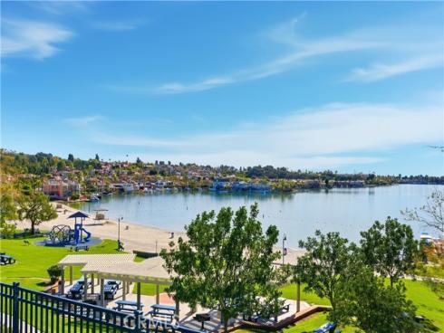 23368  Merion  , Mission Viejo, CA