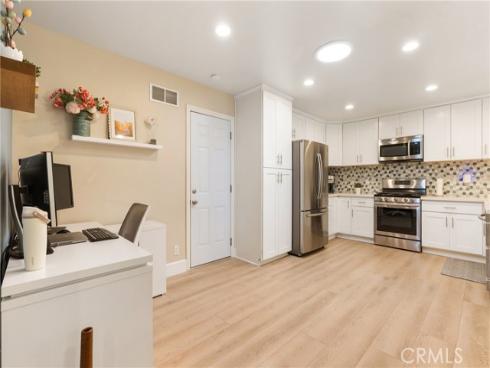 27792  Sinsonte  , Mission Viejo, CA