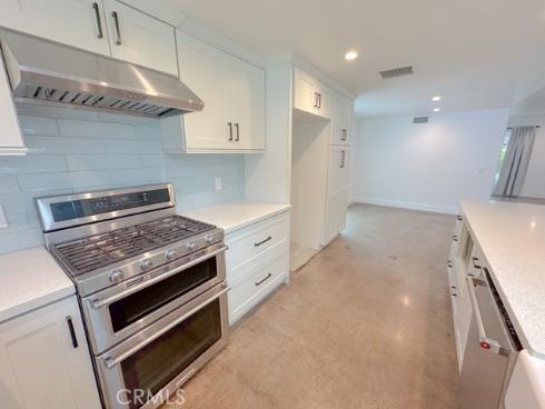25761  Serenata  , Mission Viejo, CA