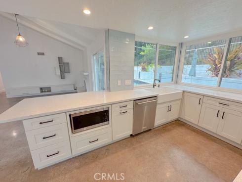 25761  Serenata  , Mission Viejo, CA