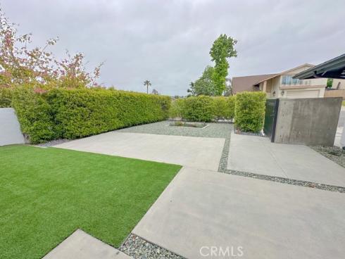 25761  Serenata  , Mission Viejo, CA